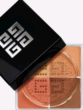Givenchy Prisme Libre Illuminating & Color-Correcting Loose Powder